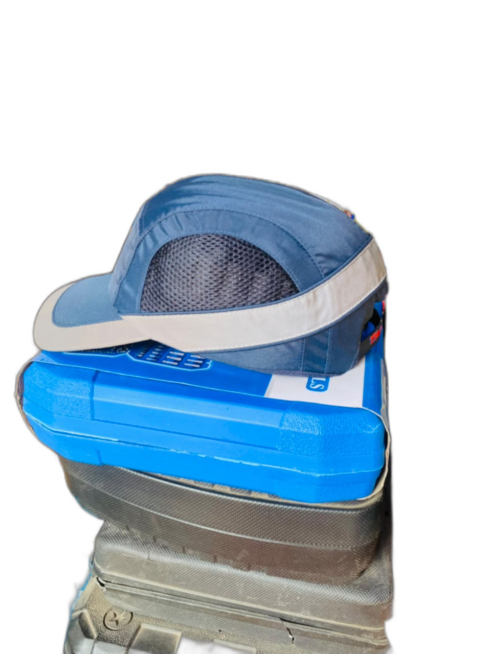 Casquette anti-heurt bleu marine mailles